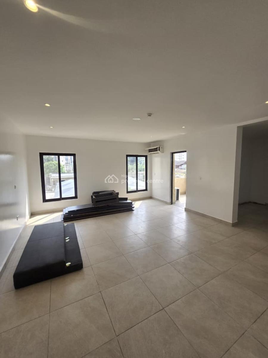 a Luxury & Serviced 3 Bedroom Apartment with a Room Bq, Old Ikoyi, Ikoyi, Lagos, Flat / Apartment for Rent