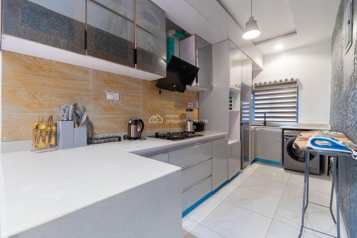 Luxury 2 Bedroom Apartment with Ps5, Pool & Parking Space, Ikate, Lekki, Lagos, Flat / Apartment Short Let