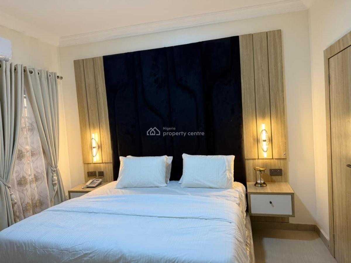 Luxury 1 Bedroom Apartment with Speedy Internet & 24/7 Power Supply, Agungi, Lekki, Lagos, Flat / Apartment Short Let