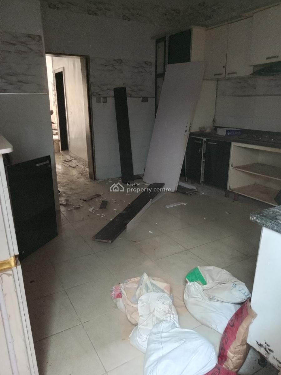 Well Maintained 4bedroom Duplex with Bq and Security House, Secured Estate, Osapa, Lekki, Lagos, Semi-detached Duplex for Sale