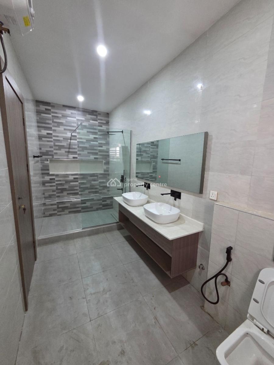 a Brand New & Serviced  3 Bedroom Apartment  with a Room Bq, Ikate, Lekki, Lagos, Flat / Apartment for Rent