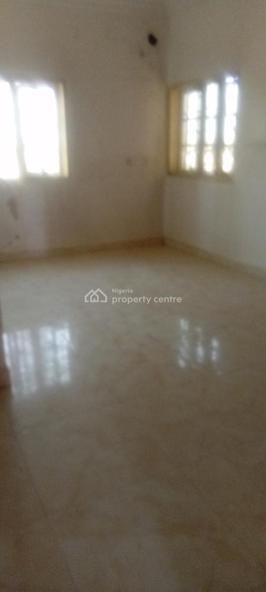 Spacious, Well Finished 3 Bedroom Flat with Guest Toilet, Kaura, Abuja, Flat / Apartment for Rent