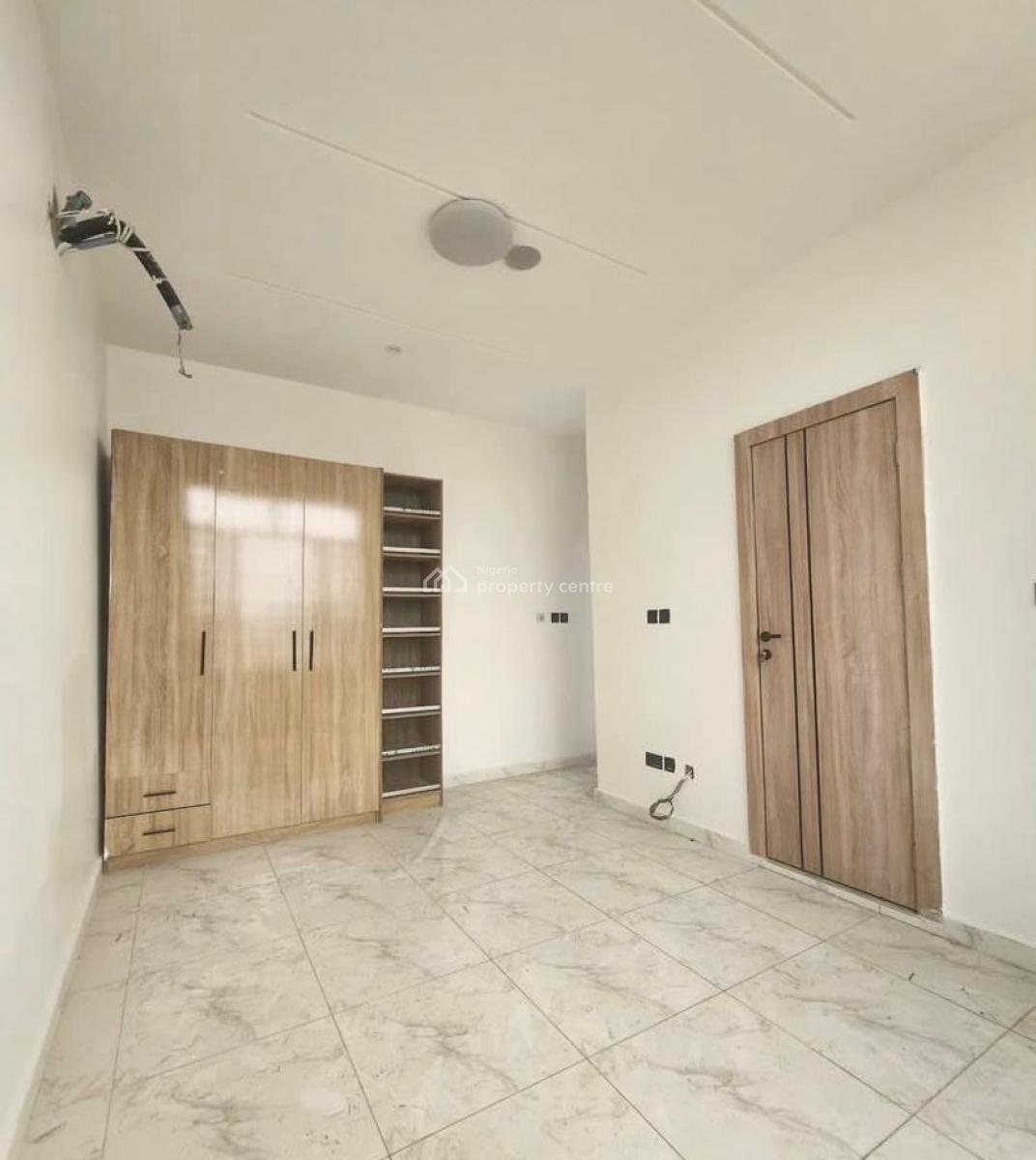 Standard and Executive 2 Bedroom Apartment with Bq, Ikate, Lekki, Lagos, Flat / Apartment for Rent