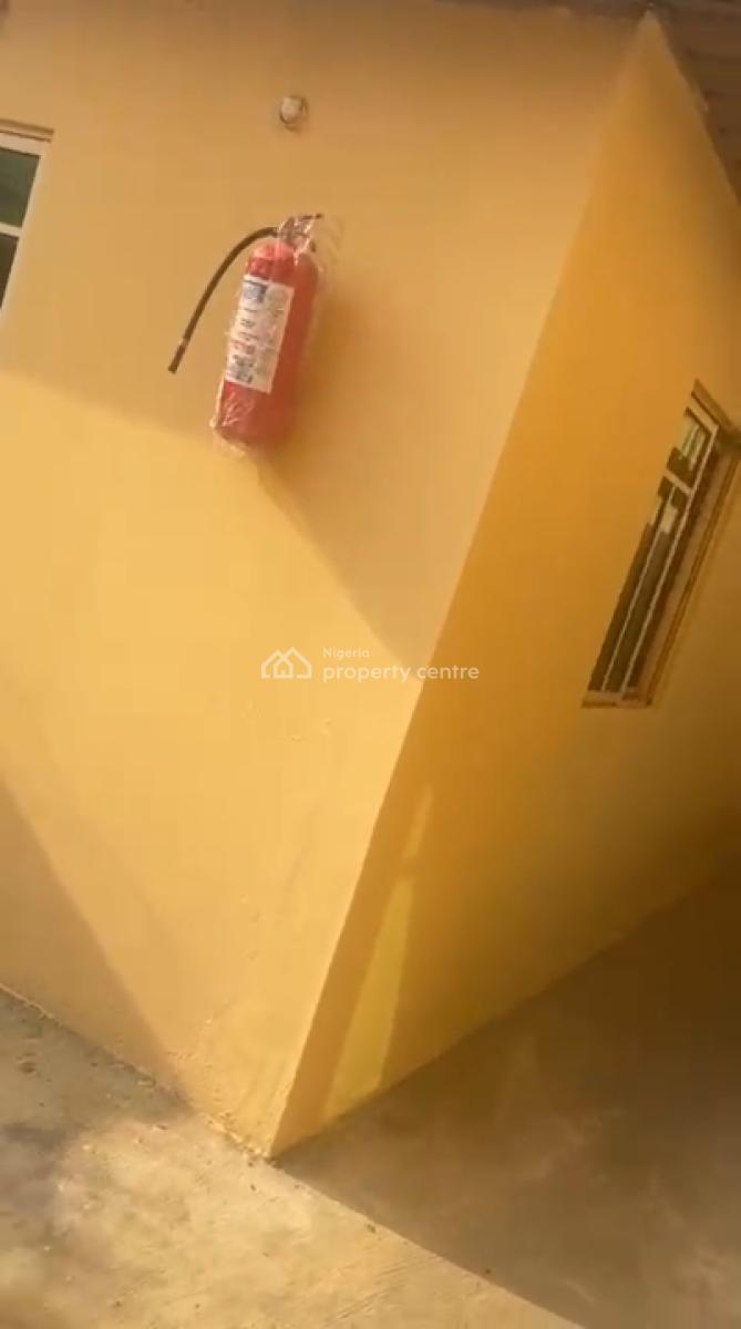 Mini Flat at Shasha Moshalashi,single Guy Or Married, Any Tribe with, Shasha Moshalashi Akowonjo, Shasha, Alimosho, Lagos, Flat / Apartment for Rent