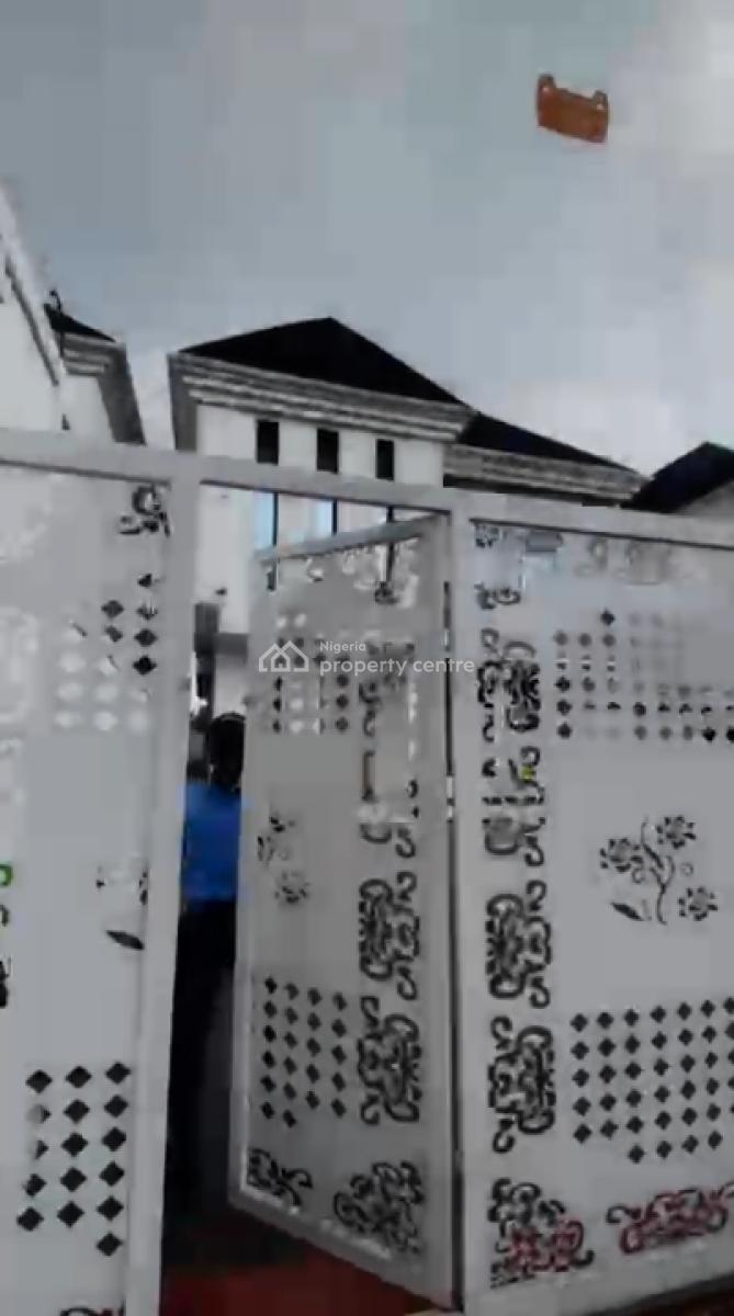 5 Bedroom Furnished with  Bq, Omole Phase 1, Ikeja, Lagos, Detached Duplex for Sale