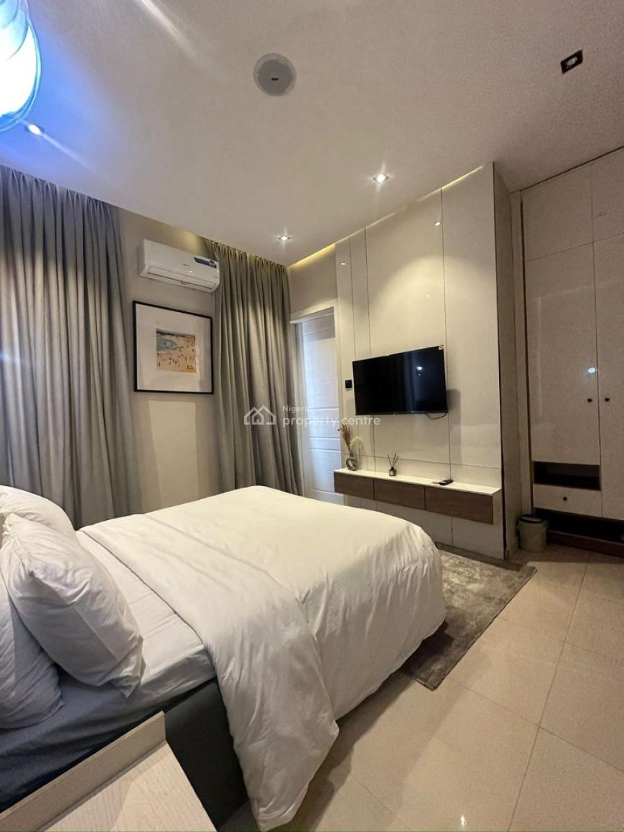 Luxury 4 Bedroom Apartment with Pool and Gym, Lekki Phase 1, Lekki, Lagos, Flat / Apartment Short Let