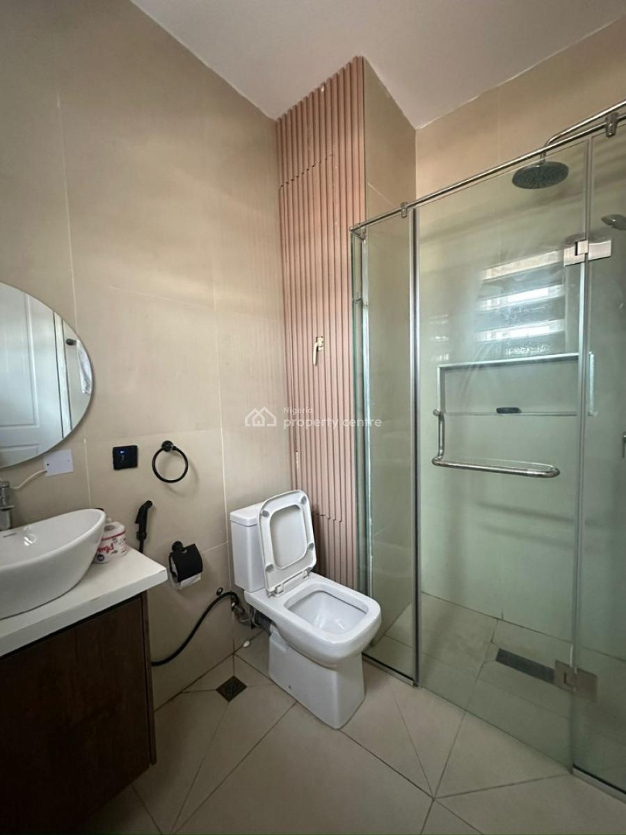Luxury 4 Bedroom Apartment with Pool and Gym, Lekki Phase 1, Lekki, Lagos, Flat / Apartment Short Let