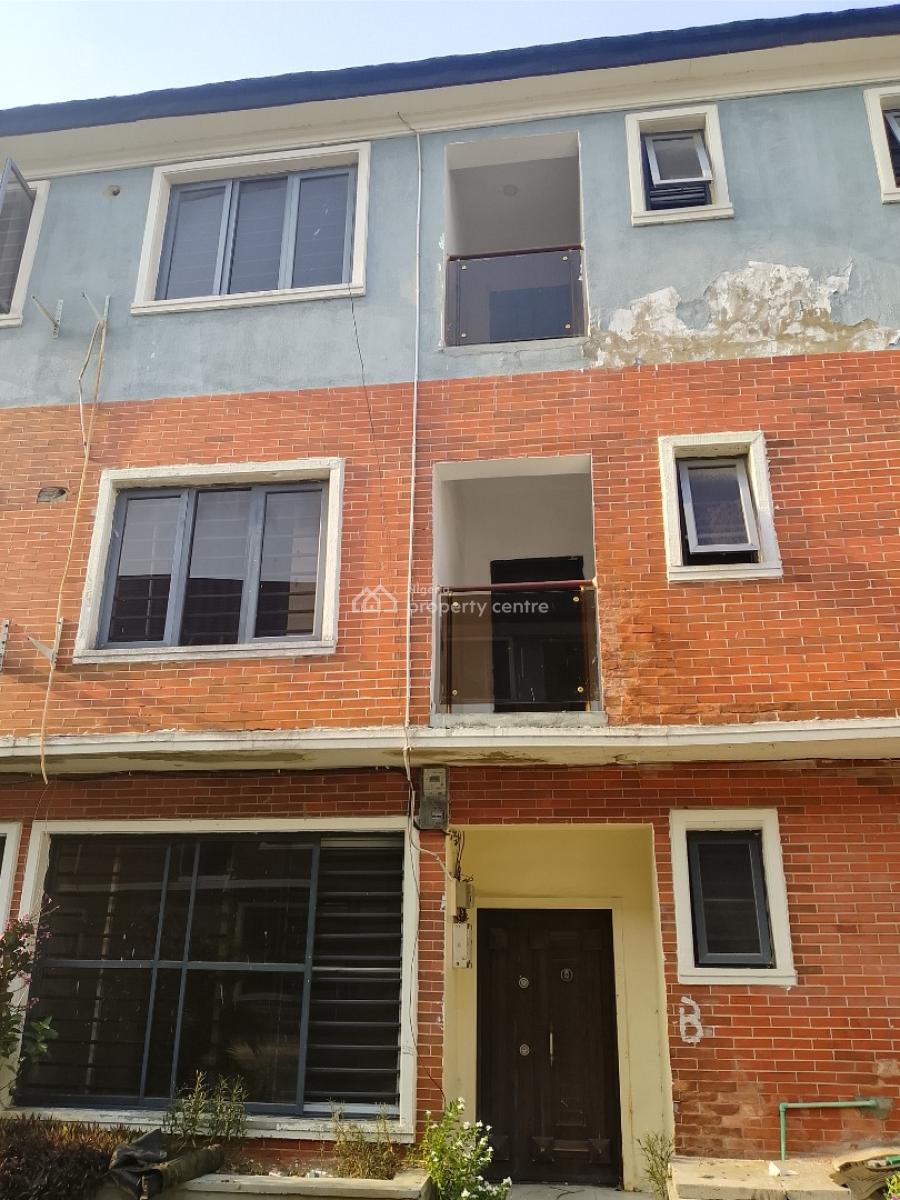 4 Bedroom Terraced Duplex on 2 Floors, Osapa, Lekki, Lagos, Terraced Duplex for Rent