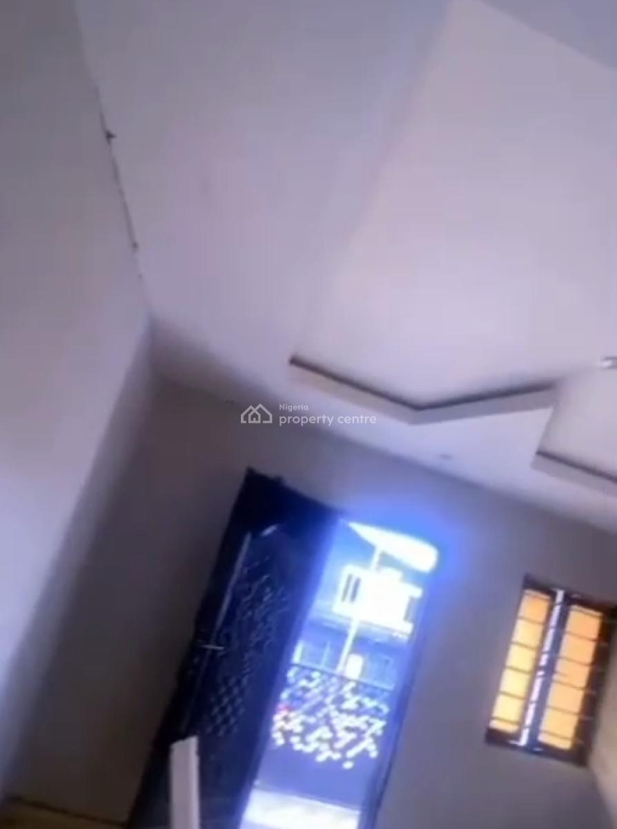 Newly Built Spacious 2 Bedroom Apartment, New Garage, Bariga, Shomolu, Lagos, Flat / Apartment for Rent