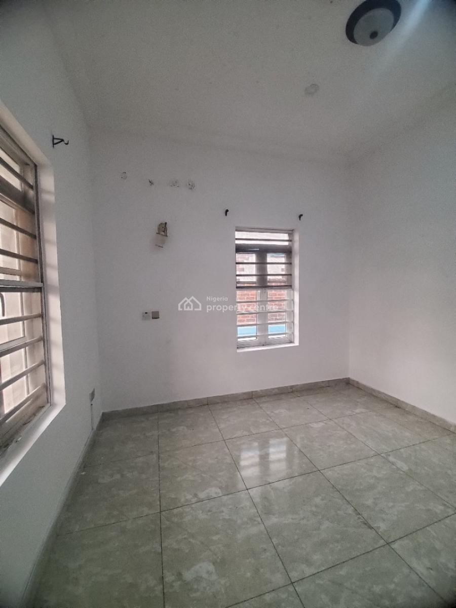 1 Room Shared Kitchen  Apartment, Ikota Villa, Lekki, Lagos, Self Contain (single Rooms) for Rent