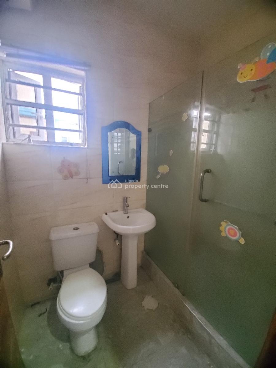 1 Room Shared Kitchen  Apartment, Ikota Villa, Lekki, Lagos, Self Contain (single Rooms) for Rent