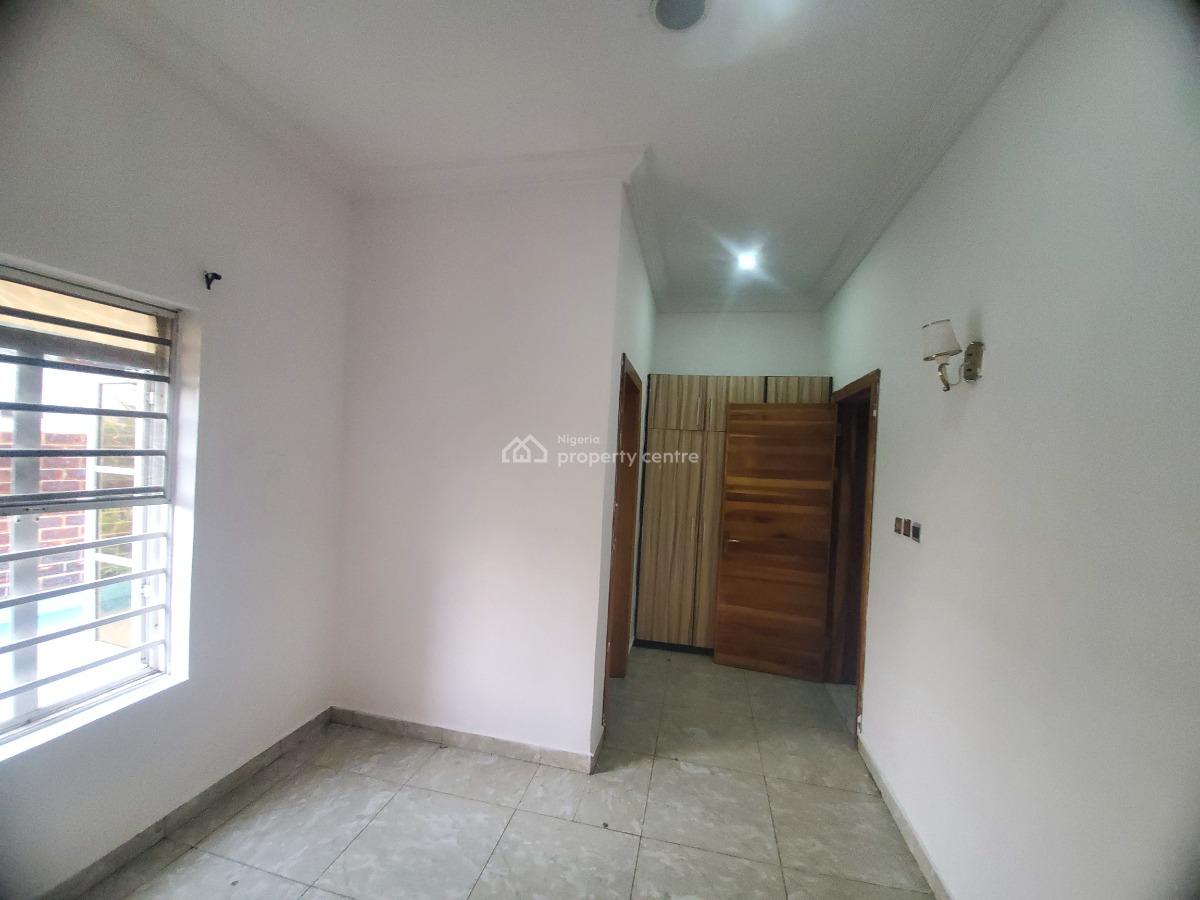 1 Room Shared Kitchen  Apartment, Ikota Villa, Lekki, Lagos, Self Contain (single Rooms) for Rent