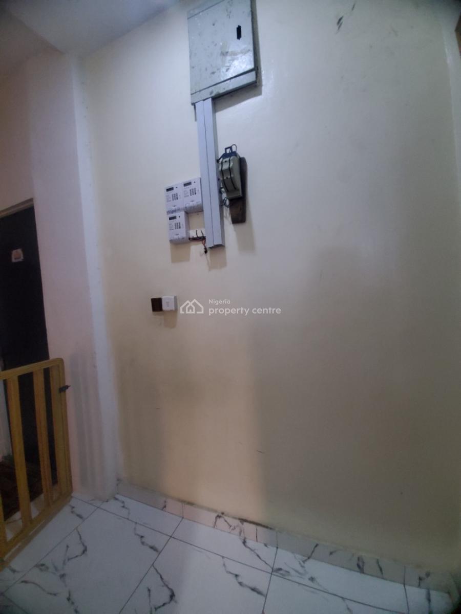 1 Room Shared Kitchen  Apartment, Ikota Villa, Lekki, Lagos, Self Contain (single Rooms) for Rent