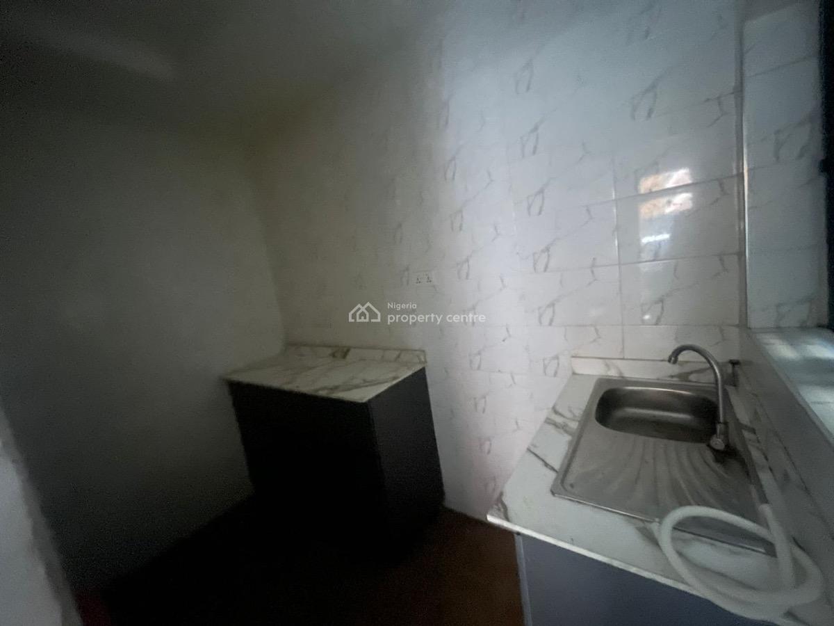 Luxury Selfcontain with Air Condition, Ilaje, Akoka, Yaba, Lagos, Self Contain (single Rooms) for Rent