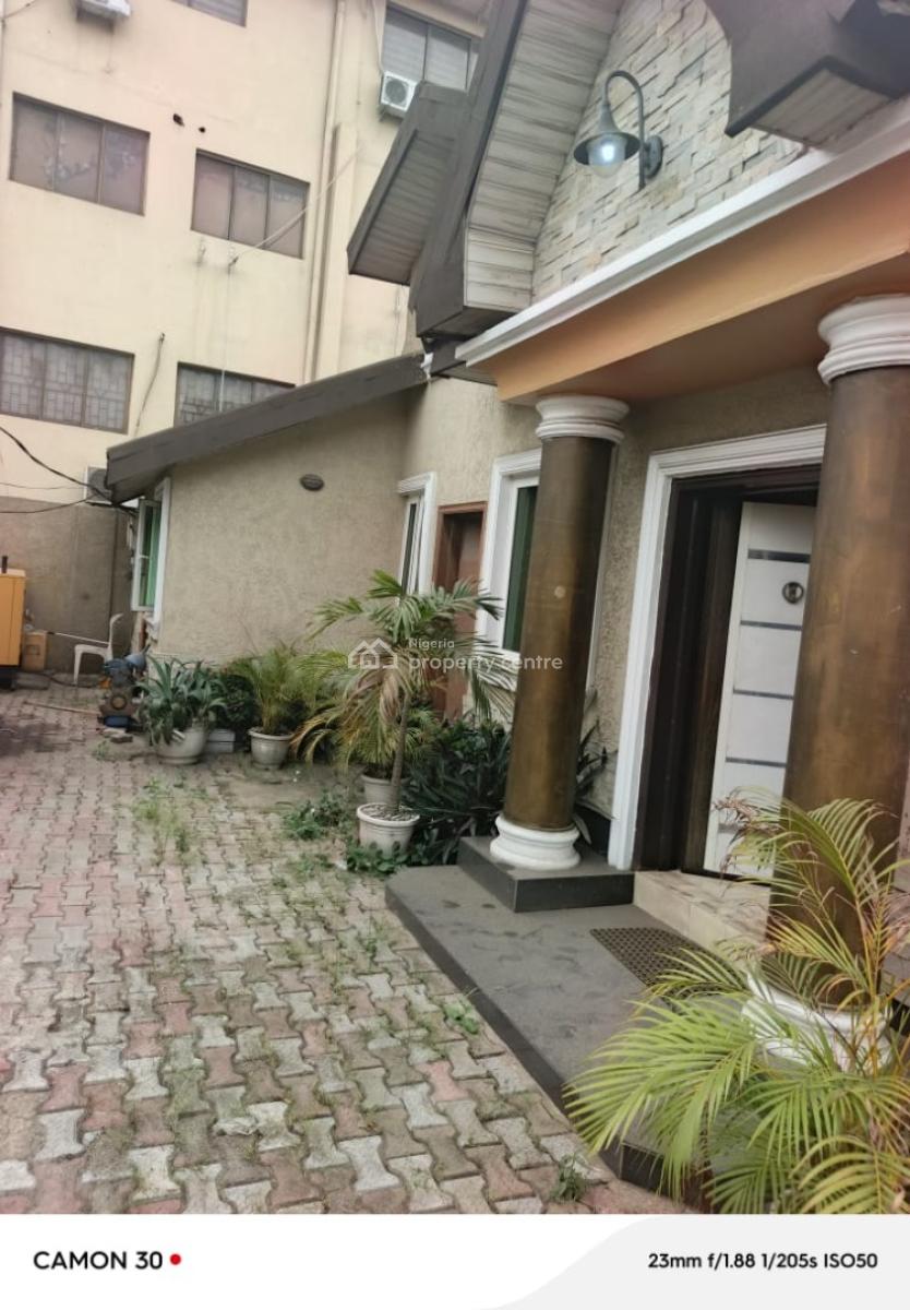 Furnished 4bedroom Bungalow All Rooms En Suite in L D P C. Bungalow in, Ogba, Ikeja, Lagos, Detached Bungalow for Rent