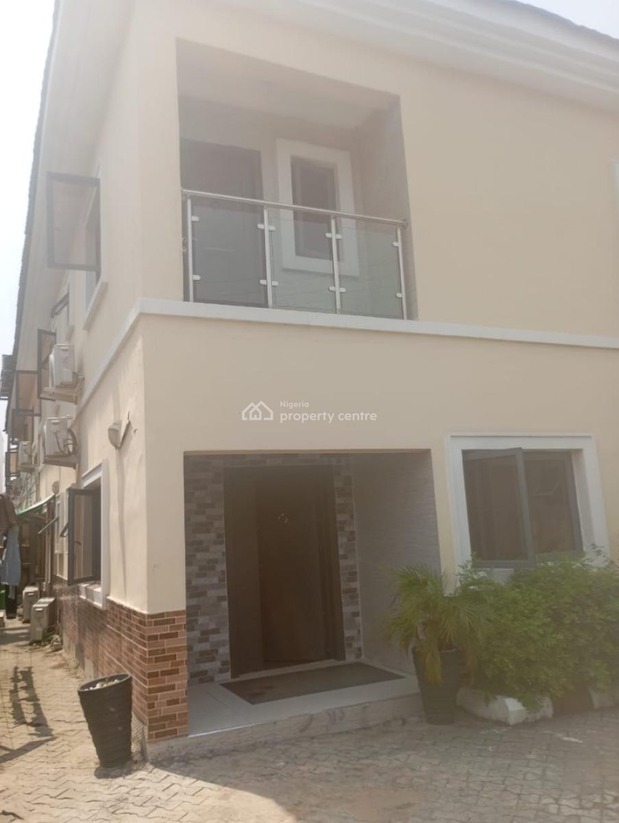 Beautifully Built Standard 4 Bedrooms Duplex, Bera Estate, Chevron, Lekki Expressway, Lekki, Lagos, Detached Duplex for Sale
