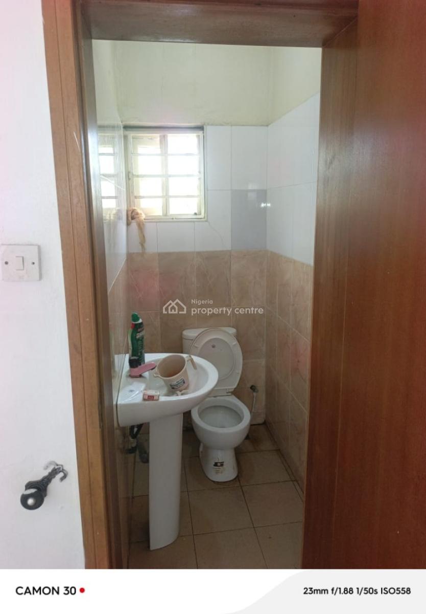 Lovely 2 Bedroom Apartment (self Serviced), Orchid Road, Lekki, Lagos, Flat / Apartment for Rent