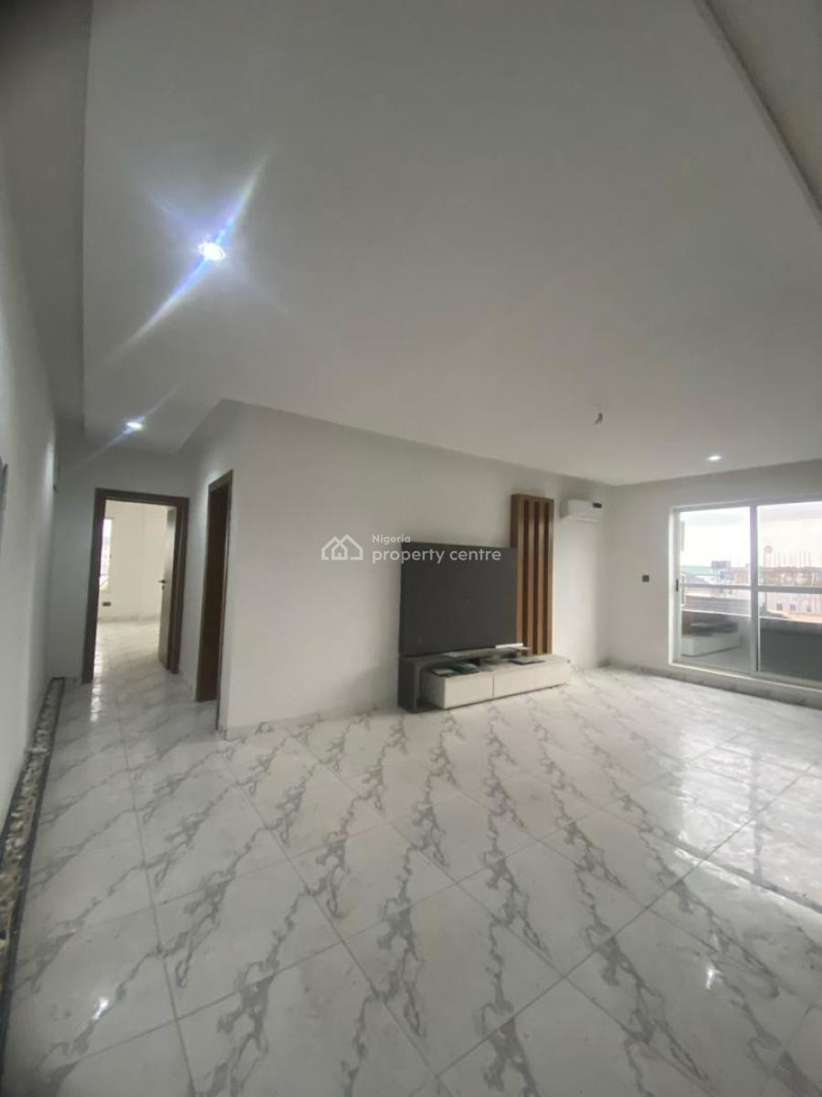 Spacious and Executive 2 Bedroom Apartment with Elevator & Pool, Ilasan, Lekki, Lagos, Flat / Apartment for Rent