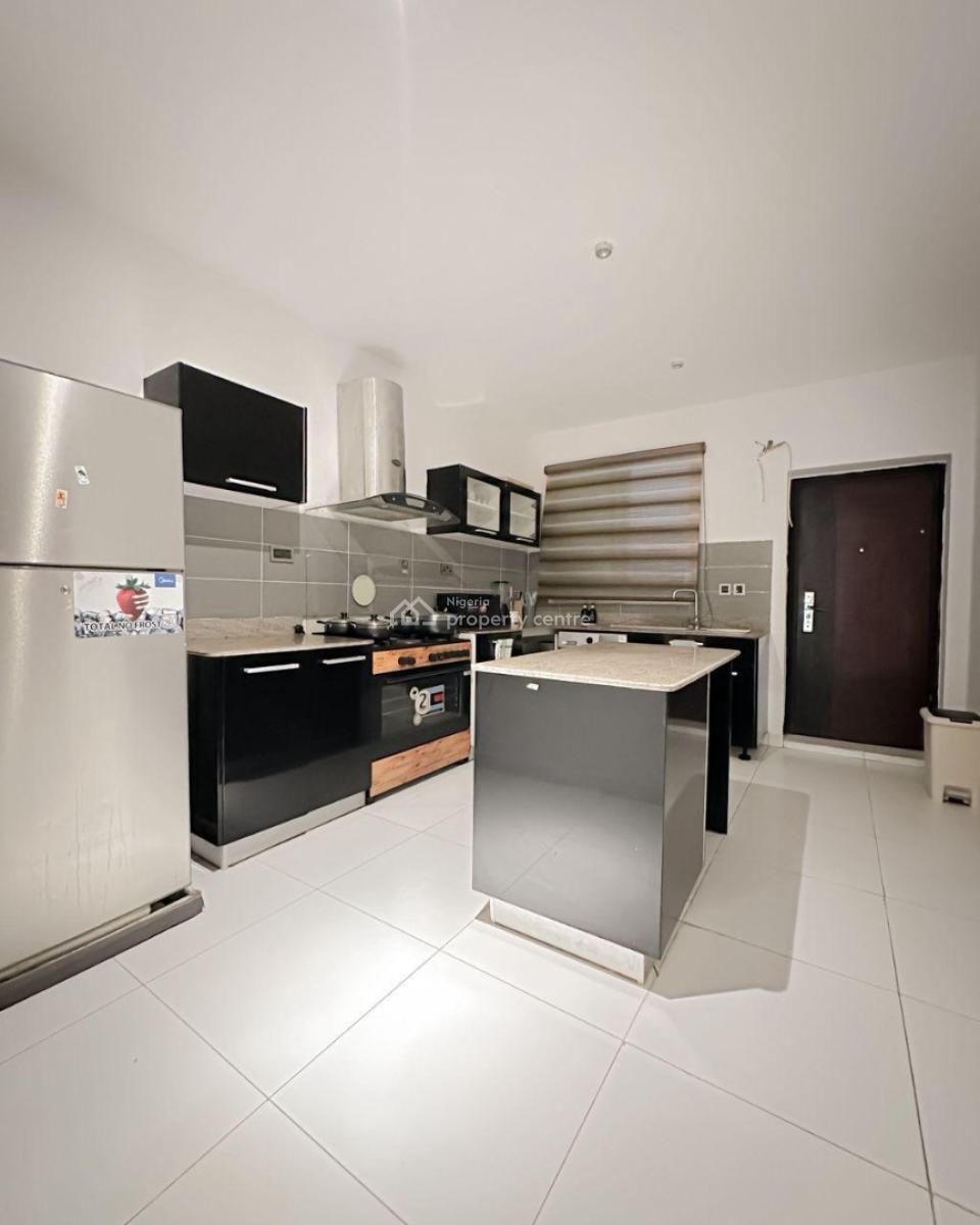 Luxury & Cozy Spacious 3bedroom with Ps5 and in a Secured Estate, Ikate Lekki Lagos, Ikate, Lekki, Lagos, Flat / Apartment Short Let