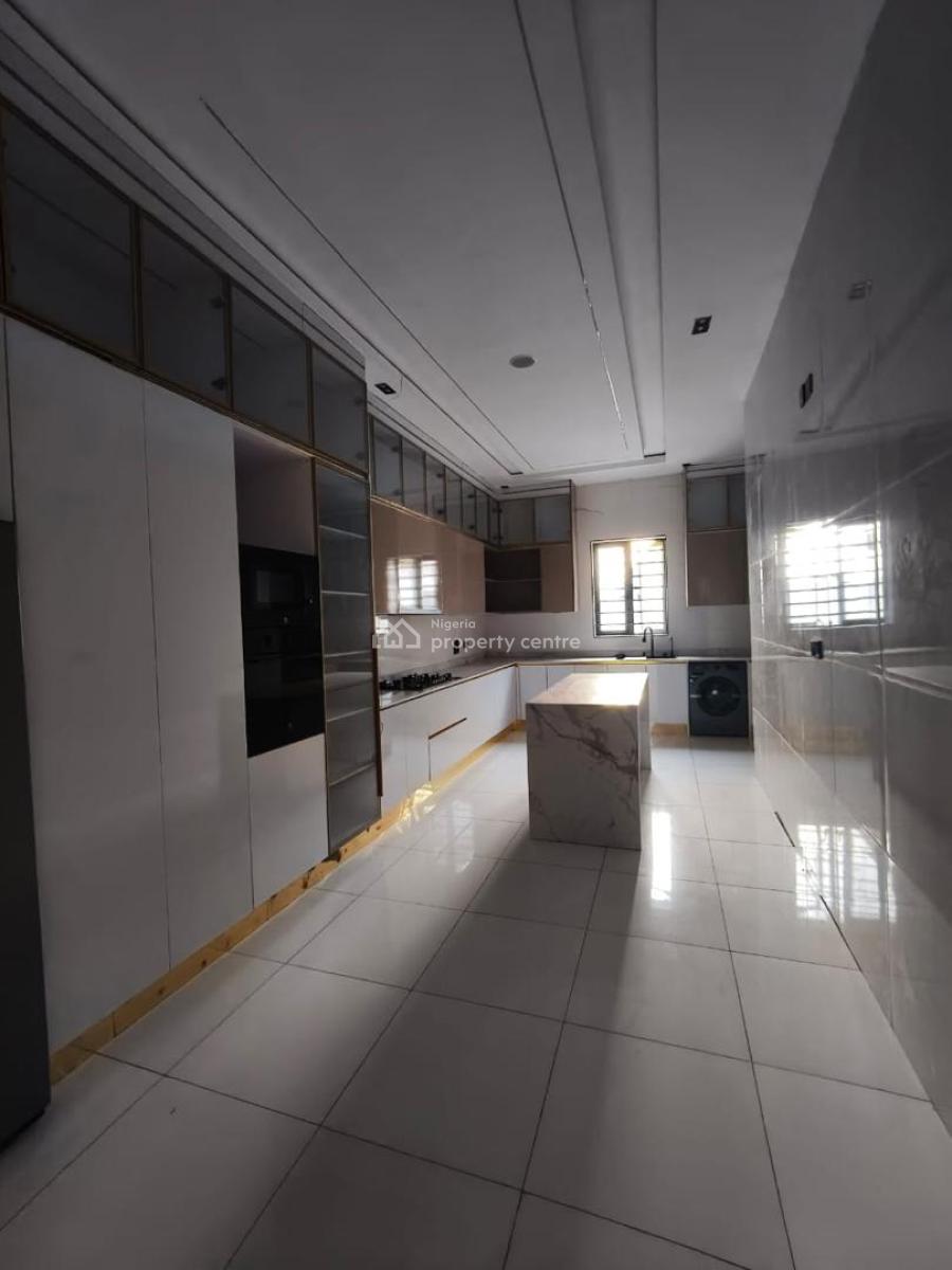 Luxury Well Built 5 Bedrooms Fully Detached with Swimming Pool and Bq, Vgc, Lekki, Lagos, Detached Duplex for Sale