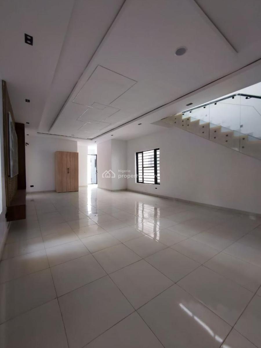 Luxury Well Built 5 Bedrooms Fully Detached with Swimming Pool and Bq, Vgc, Lekki, Lagos, Detached Duplex for Sale