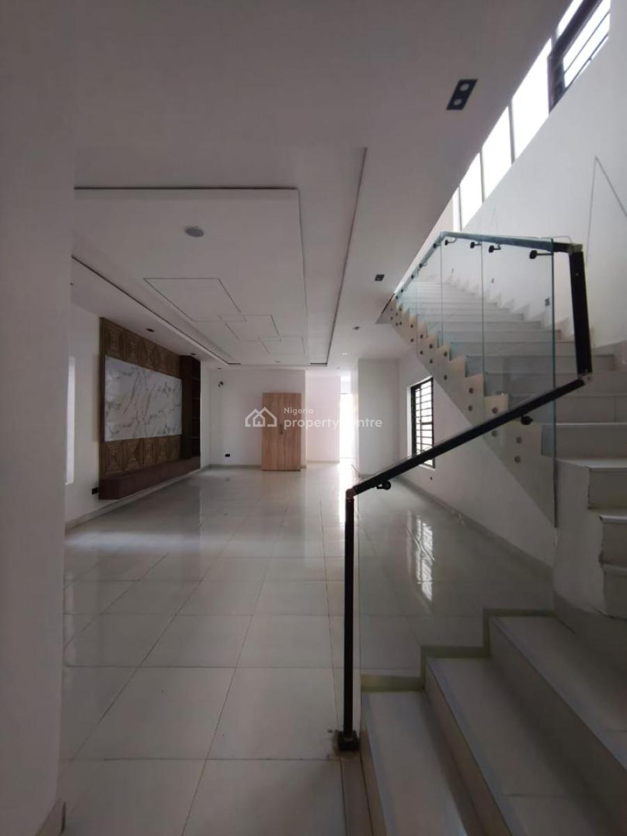Luxury Well Built 5 Bedrooms Fully Detached with Swimming Pool and Bq, Vgc, Lekki, Lagos, Detached Duplex for Sale
