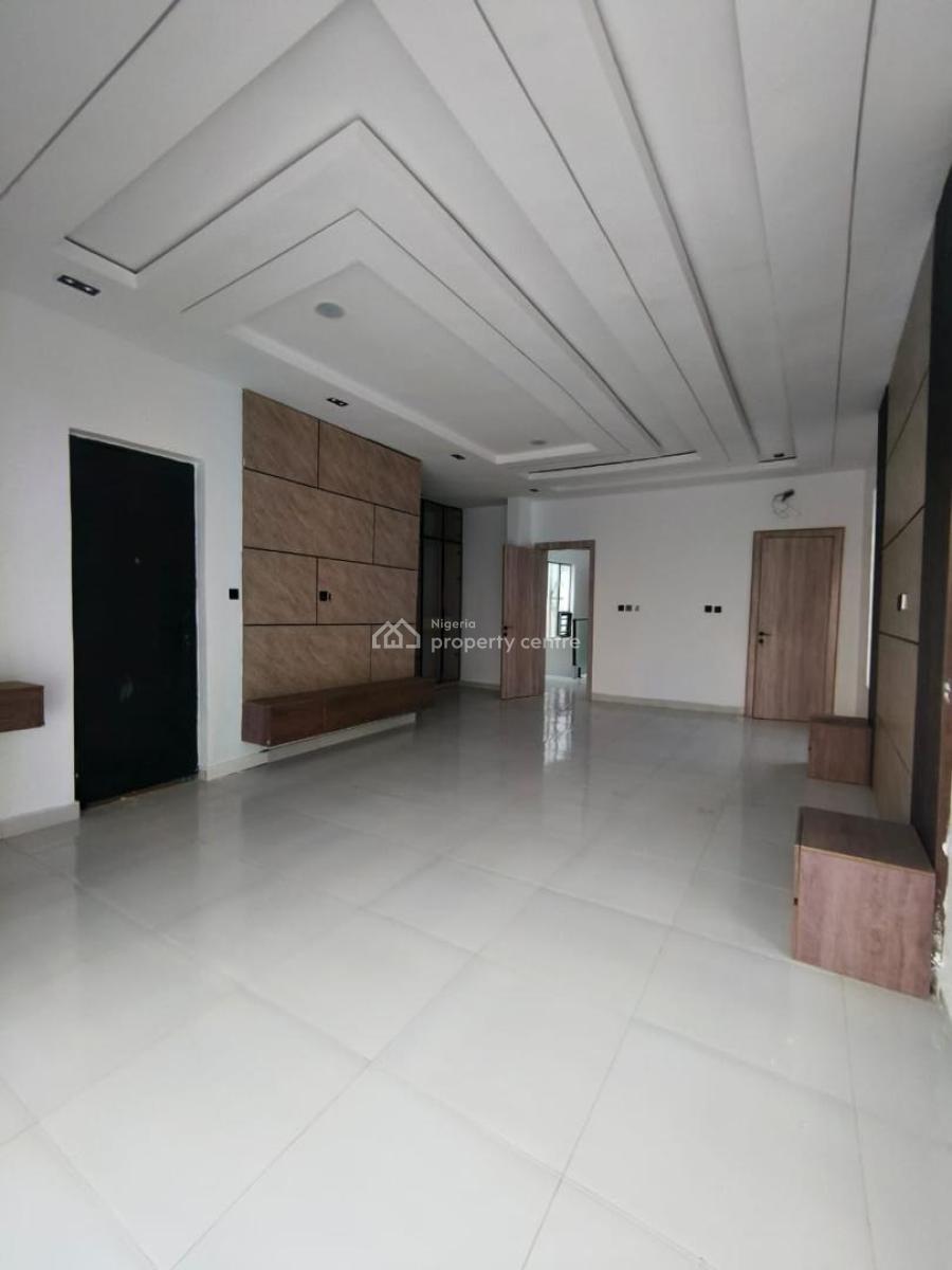 Luxury Well Built 5 Bedrooms Fully Detached with Swimming Pool and Bq, Vgc, Lekki, Lagos, Detached Duplex for Sale