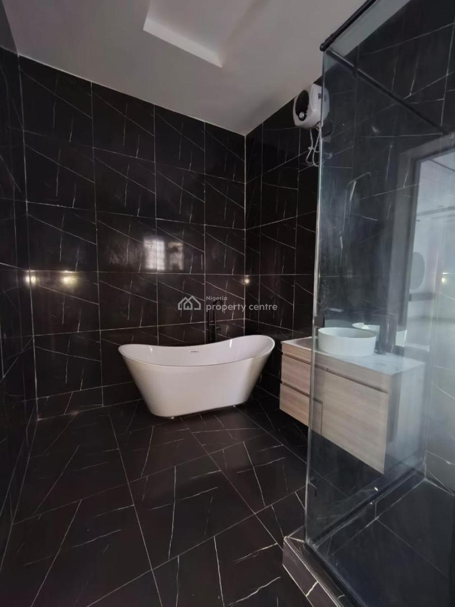 Luxury Well Built 5 Bedrooms Fully Detached with Swimming Pool and Bq, Vgc, Lekki, Lagos, Detached Duplex for Sale
