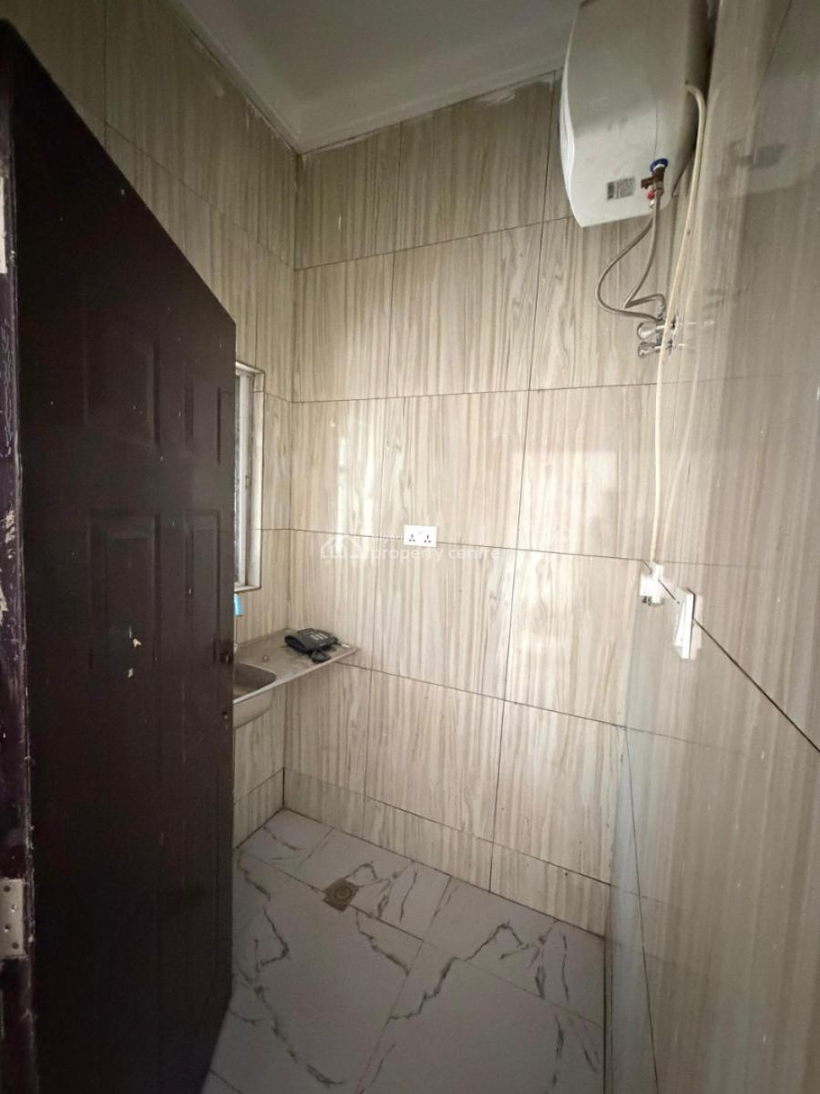 Luxury 1 Bedroom, Guzape District, Abuja, Self Contain (single Rooms) for Rent
