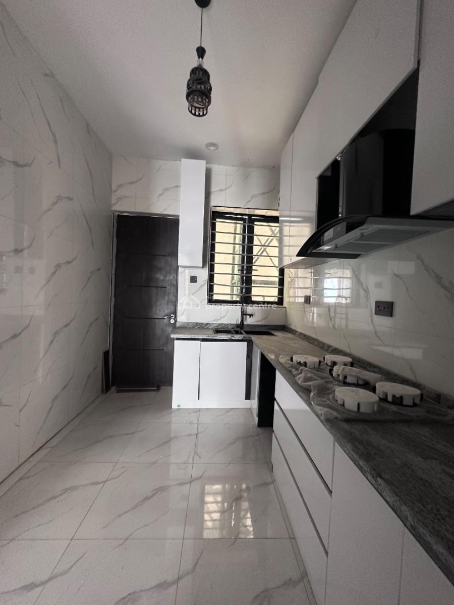 3 Bedrooms Semi  Detached Duplex, Ikota, Lekki, Lagos, Detached Duplex for Sale