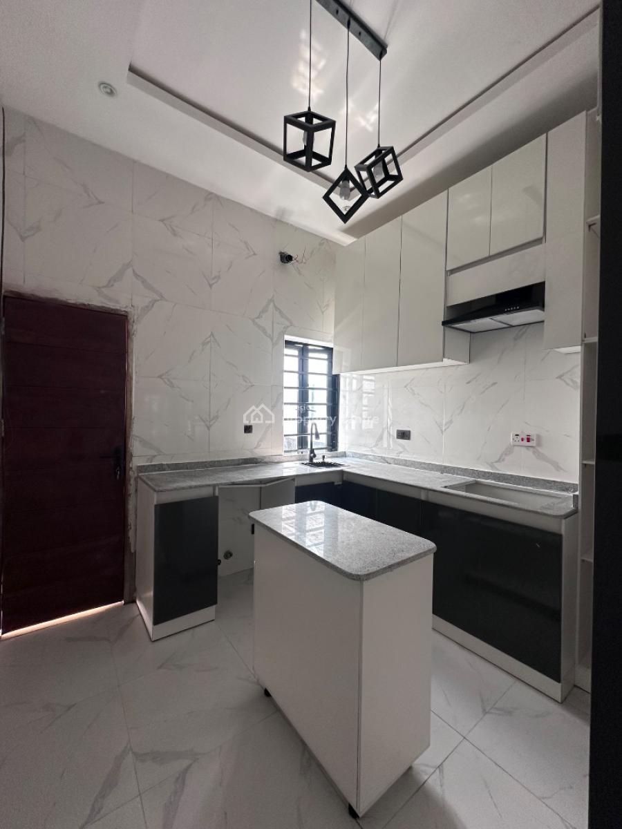 4 Bedrooms Terraced Duplex, Ikota, Lekki, Lagos, Terraced Duplex for Sale