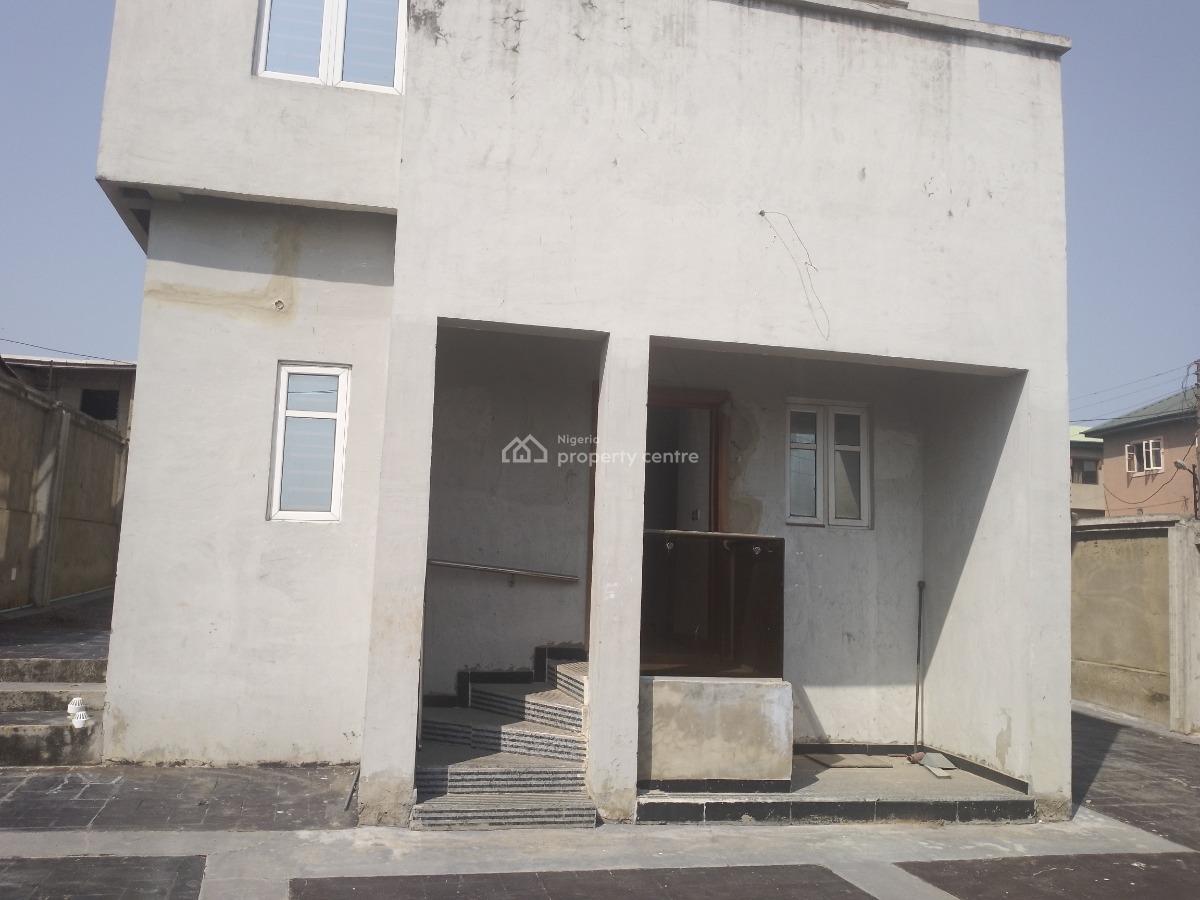 4 Bedroom Duplex with C of O, Alogba Estate Off Ibeshe Road, Ikorodu, Lagos, Detached Duplex for Sale