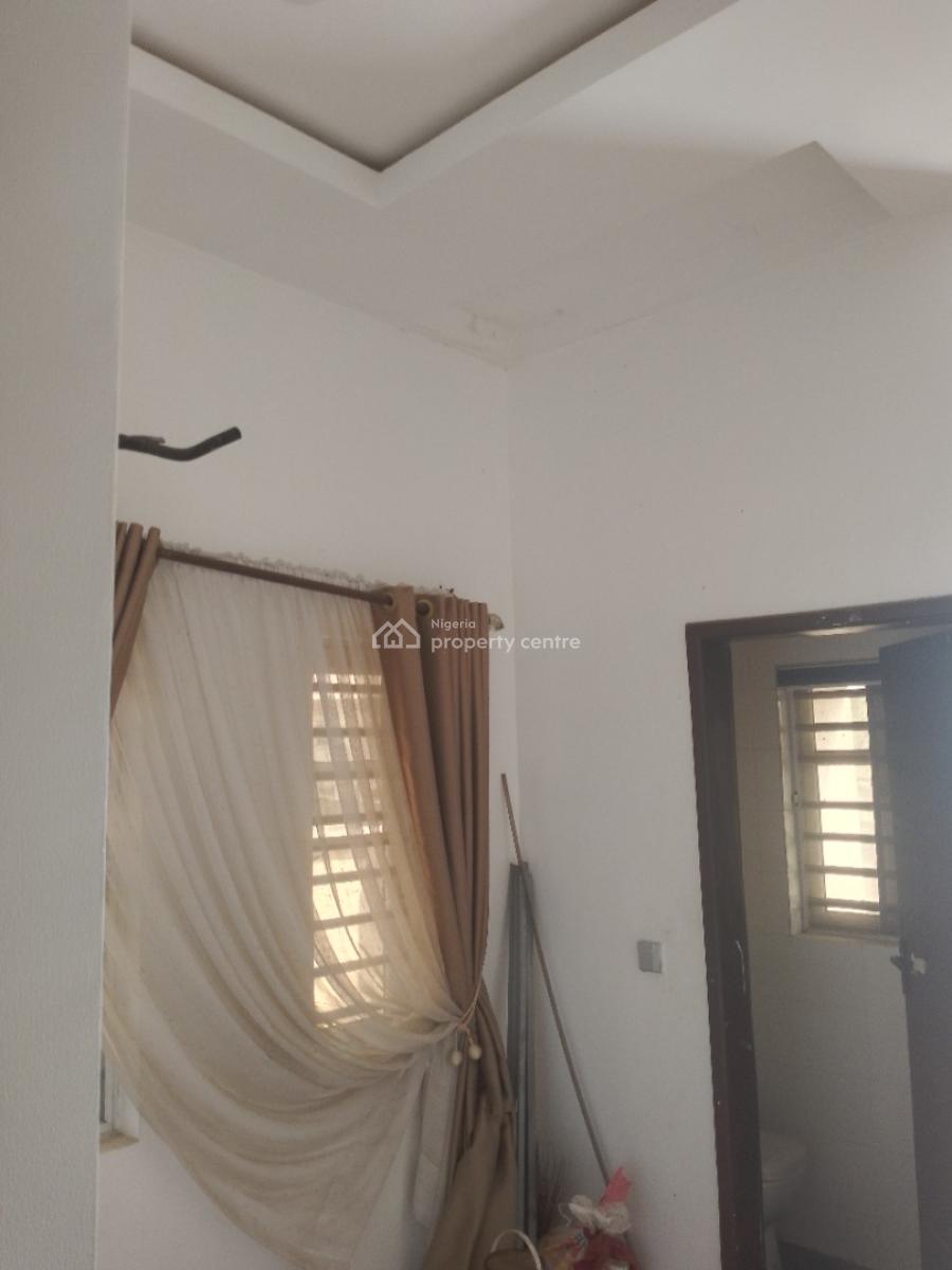 4 Bedroom Duplex with C of O, Alogba Estate Off Ibeshe Road, Ikorodu, Lagos, Detached Duplex for Sale