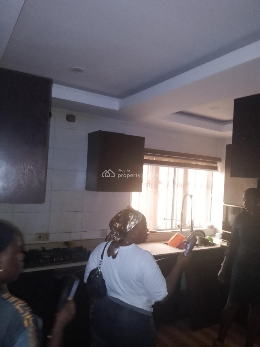 4 Bedroom Duplex with C of O, Alogba Estate Off Ibeshe Road, Ikorodu, Lagos, Detached Duplex for Sale