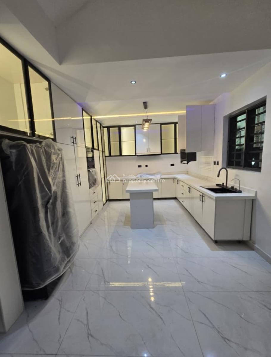 Newly Big 6 Bedroom Detach Duplex Hse+ S/pool +cinema +bq, Inside a Serene Environment @ Magodo Gra Phase 2 Estate Shangisha, Gra Phase 2, Magodo, Lagos, Detached Duplex for Sale