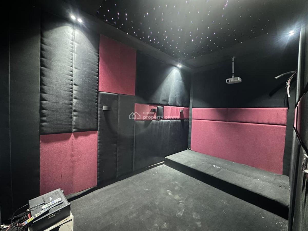 Luxurious 5bdroom Duplex with S/pool, Cinema in Megamound Est Lekki, Megamound Estate, Off Lekki Lagos Nigeria, Lekki, Lagos, Detached Duplex for Sale