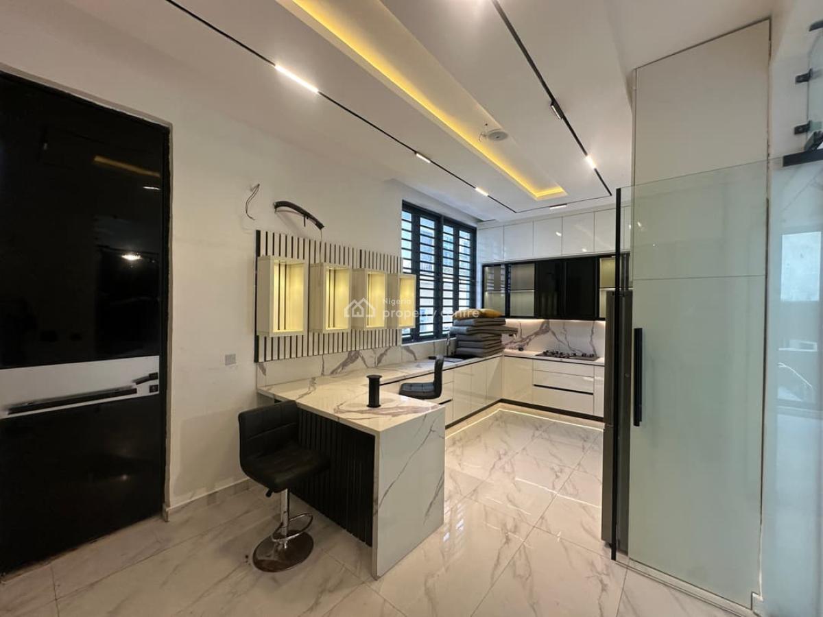 Luxurious 5bdroom Duplex with S/pool, Cinema in Megamound Est Lekki, Megamound Estate, Off Lekki Lagos Nigeria, Lekki, Lagos, Detached Duplex for Sale