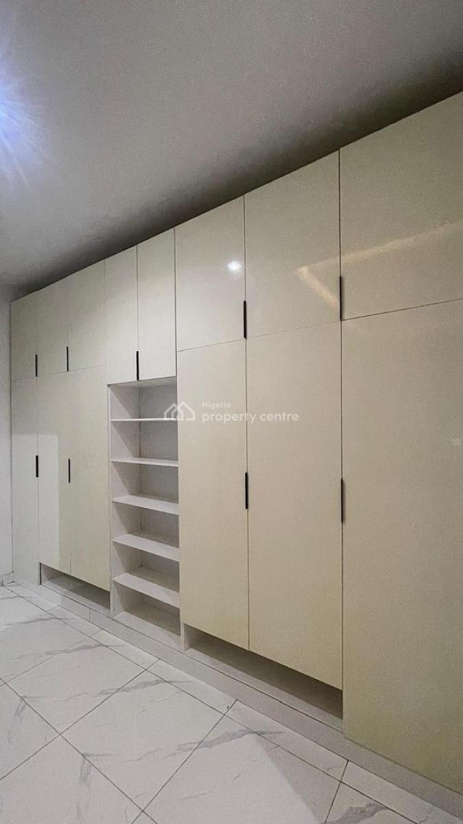 Exquisite 2 Bedroom Apartment, Chevron Lekki, Lekki Phase 1, Lekki, Lagos, Flat / Apartment for Sale