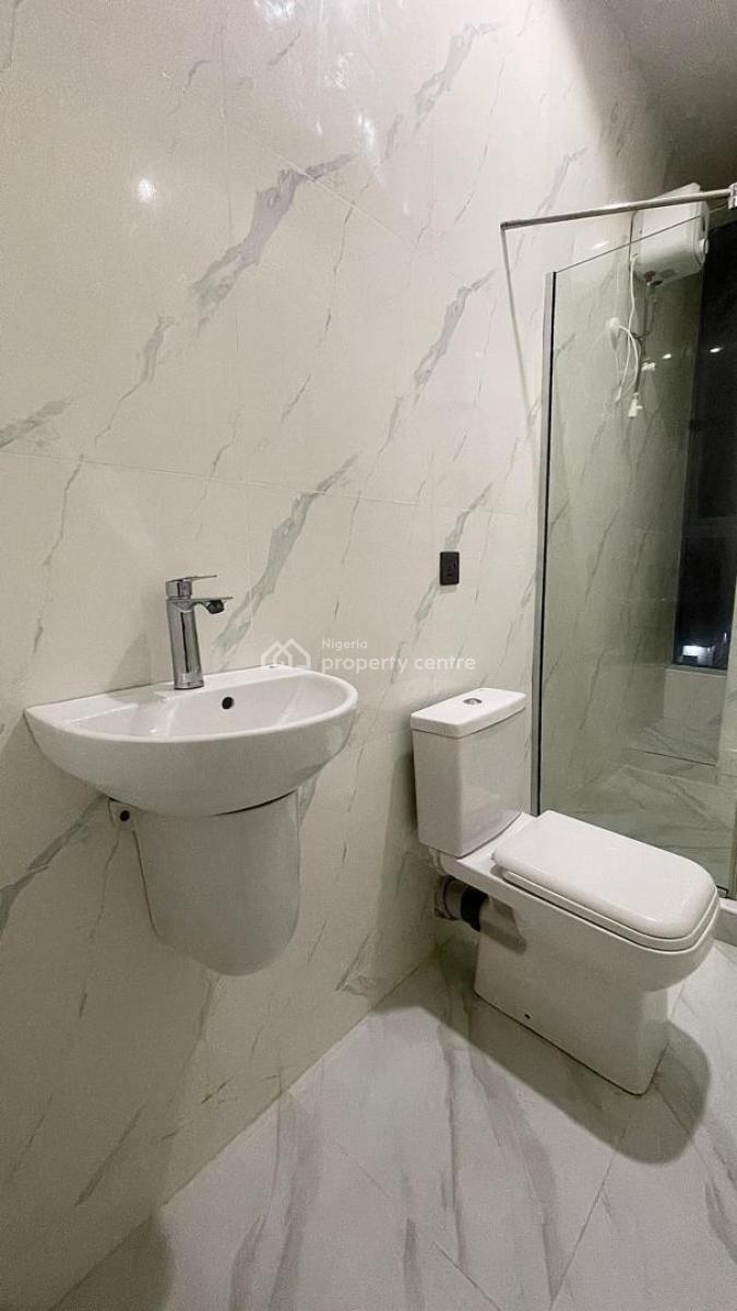 Exquisite 2 Bedroom Apartment, Chevron Lekki, Lekki Phase 1, Lekki, Lagos, Flat / Apartment for Sale