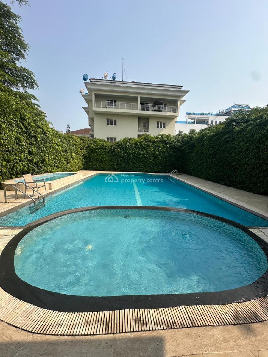 Spacious & Well-maintained 3-bedroom Apartment with Bq, Banana Island, Ikoyi, Lagos, Flat / Apartment for Rent