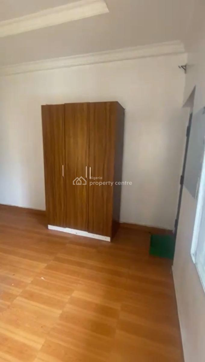 Spacious Mini Flat with Balcony & Personal Parking in Bera Estate, Bera Estate, Lekki, Lagos, Mini Flat (room and Parlour) for Rent