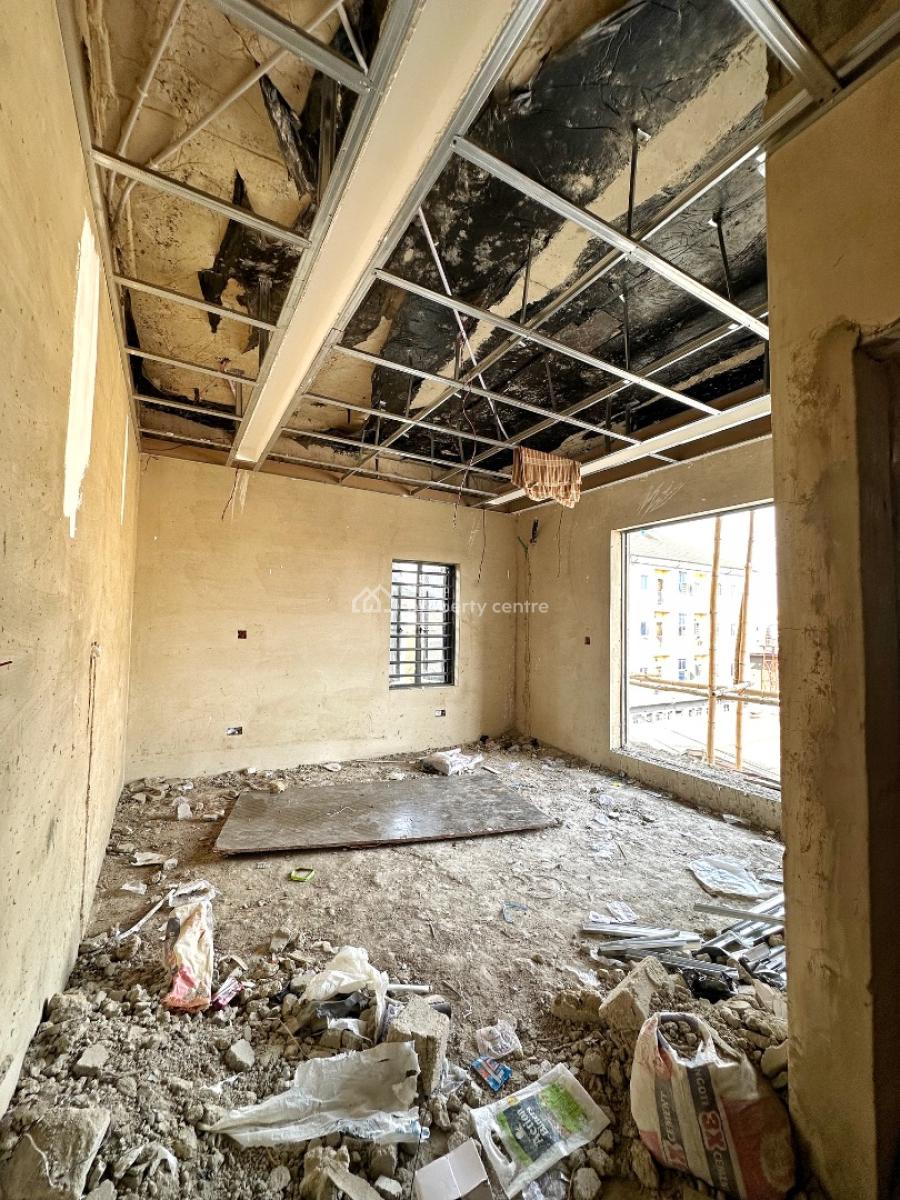 Luxury Cashflow Generating Studio Apartment with Solar, Wifi, Lounge, 2 Minutes to Unilag, Akoka, Yaba, Lagos, Flat / Apartment for Sale