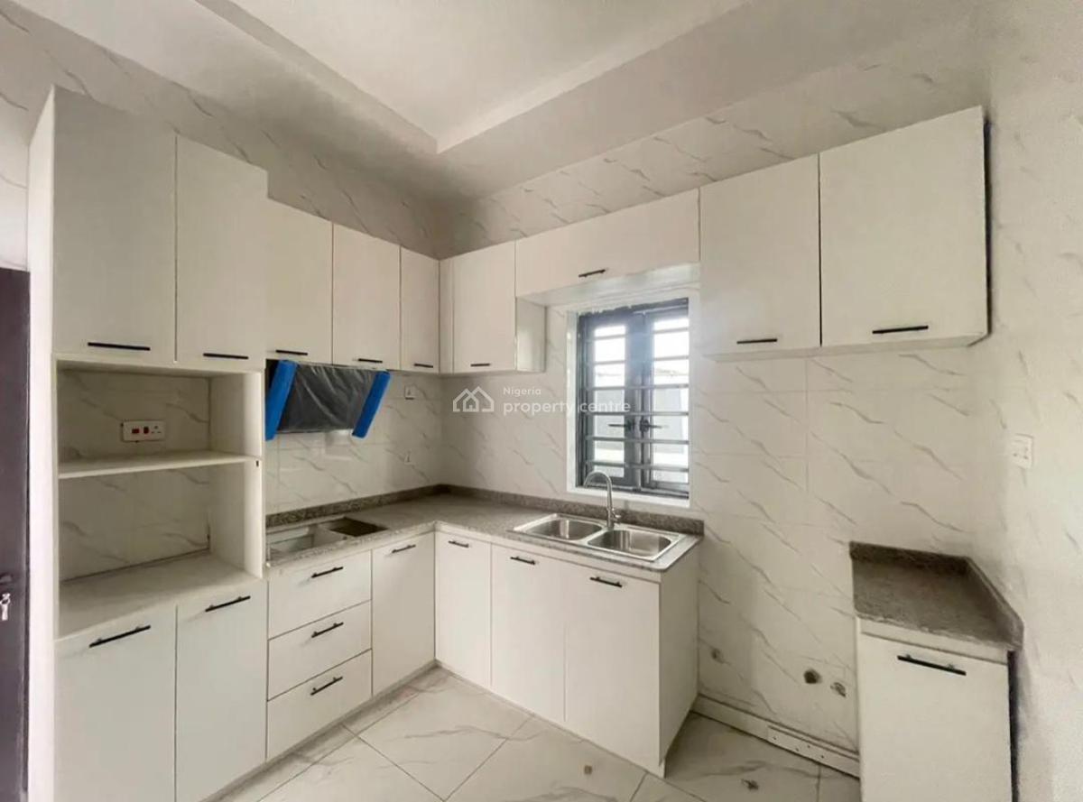 Brand New 2-bedroom Apartment, Mobil Road, Ajah, Lagos, Flat / Apartment for Sale