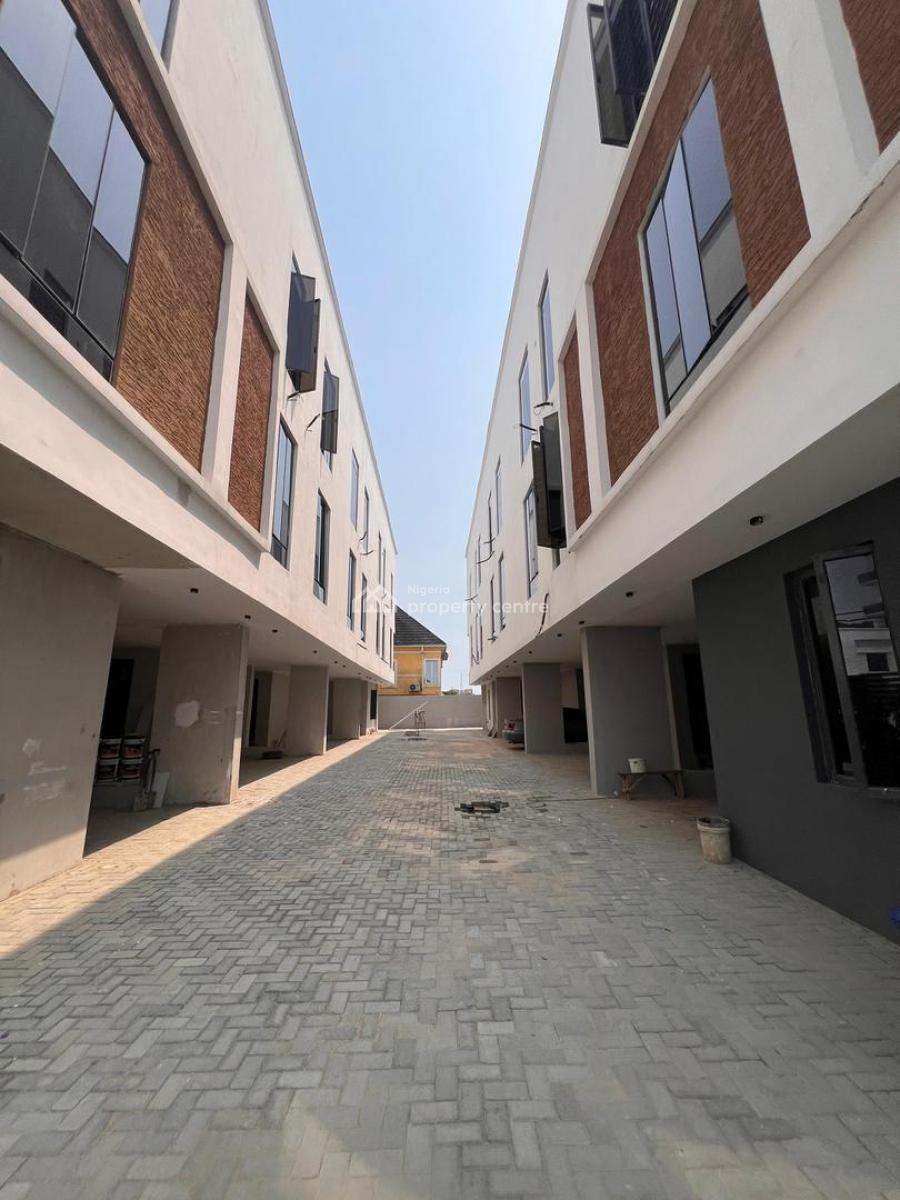 Newly Built 3 Bedroom Duplex in a Secured Estate, Newly Built 3 Bedroom Duplex in a Secured Estate, Itire-ikate, Surulere, Lagos, Terraced Duplex for Sale