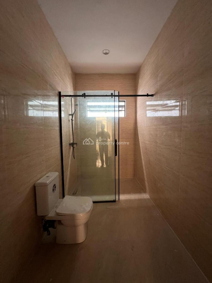 Newly Built 3 Bedroom Duplex in a Secured Estate, Newly Built 3 Bedroom Duplex in a Secured Estate, Itire-ikate, Surulere, Lagos, Terraced Duplex for Sale