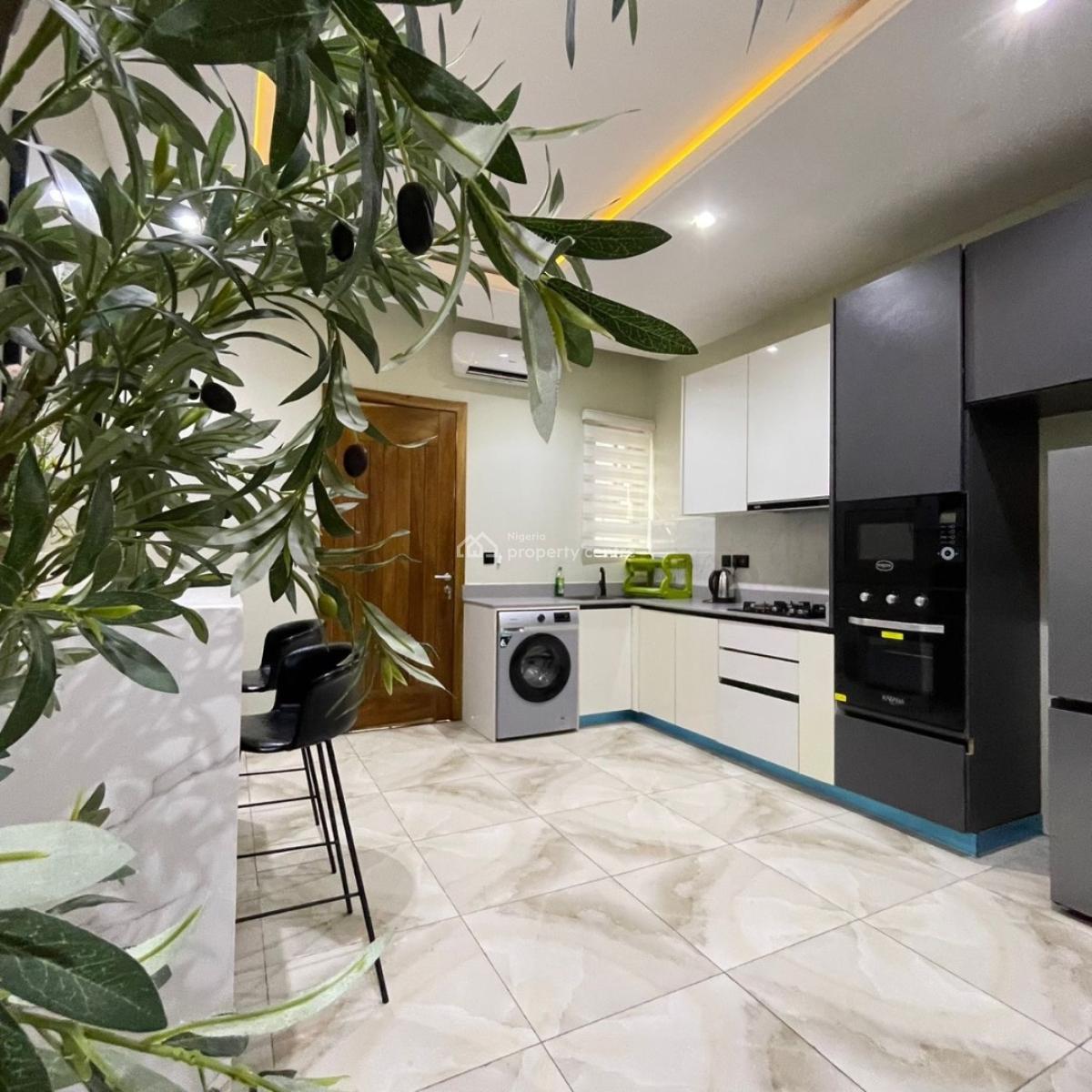 Masterpiece 2bedroom Maisonette with Swimming Pool, Lekki Phase 1, Lekki, Lagos, Flat / Apartment for Sale