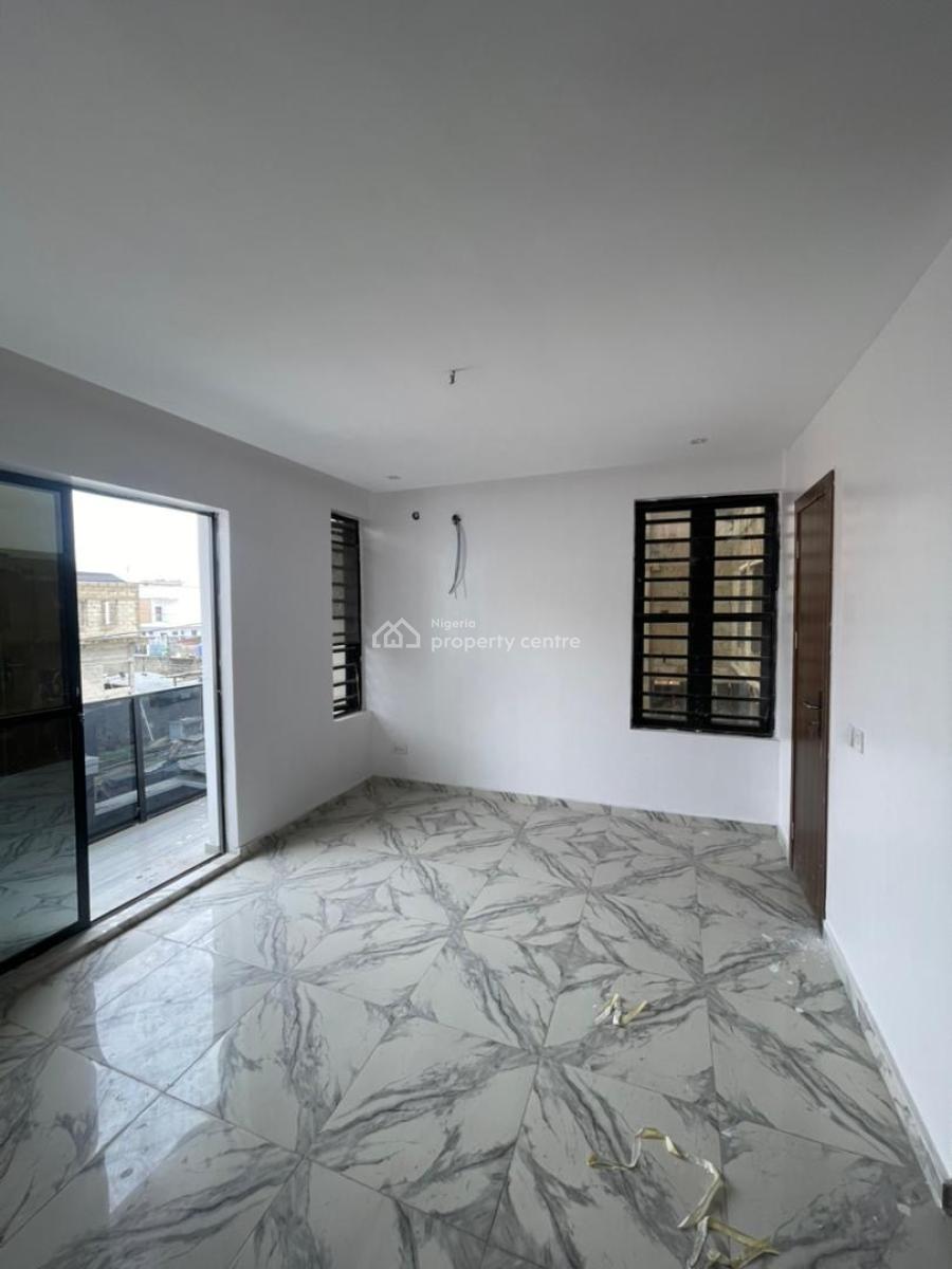 2 Bedroom Serviced Apartment, Ologolo, Lekki, Lagos, Flat / Apartment for Sale