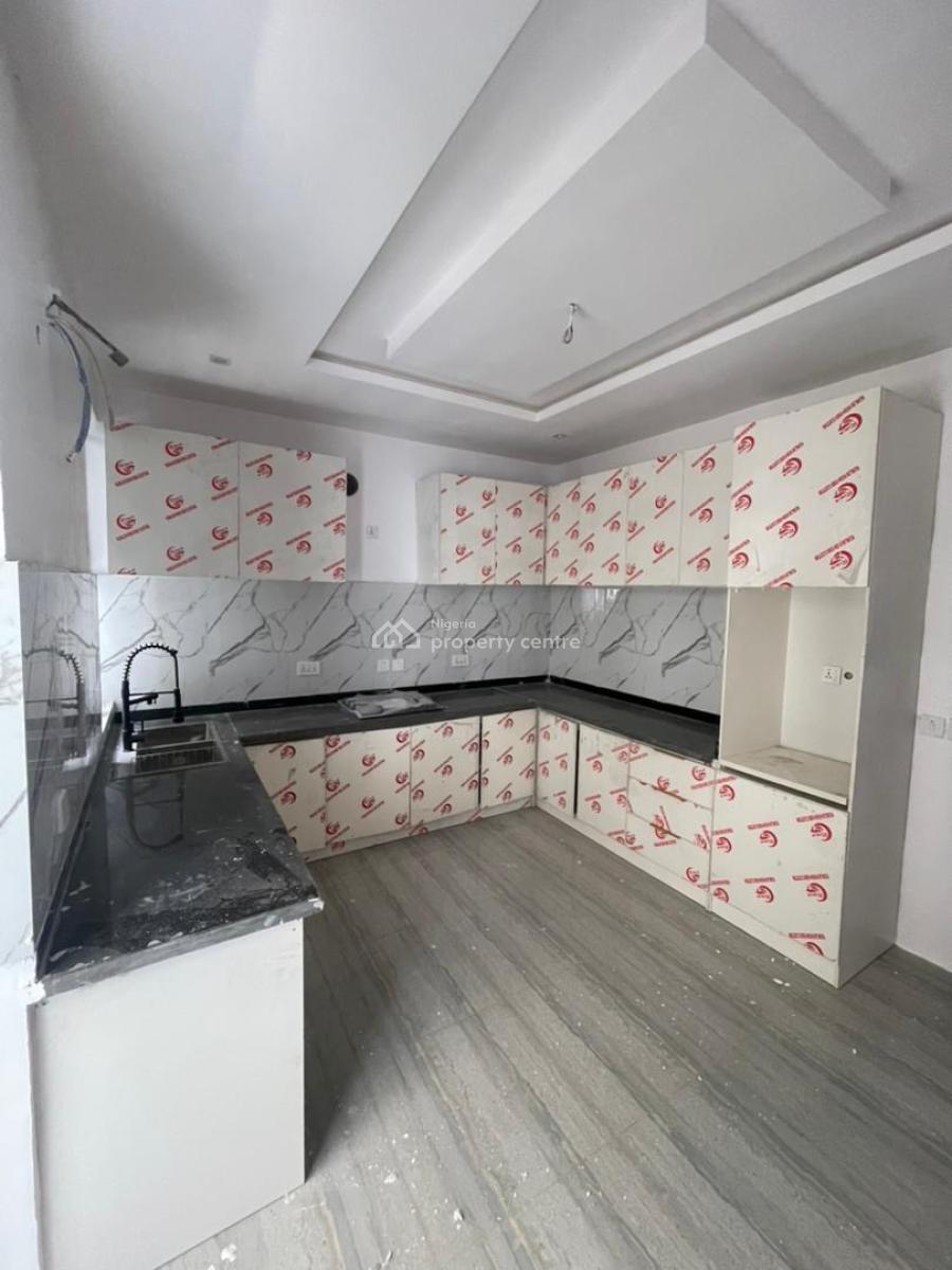 2 Bedroom Serviced Apartment, Ologolo, Lekki, Lagos, Flat / Apartment for Sale