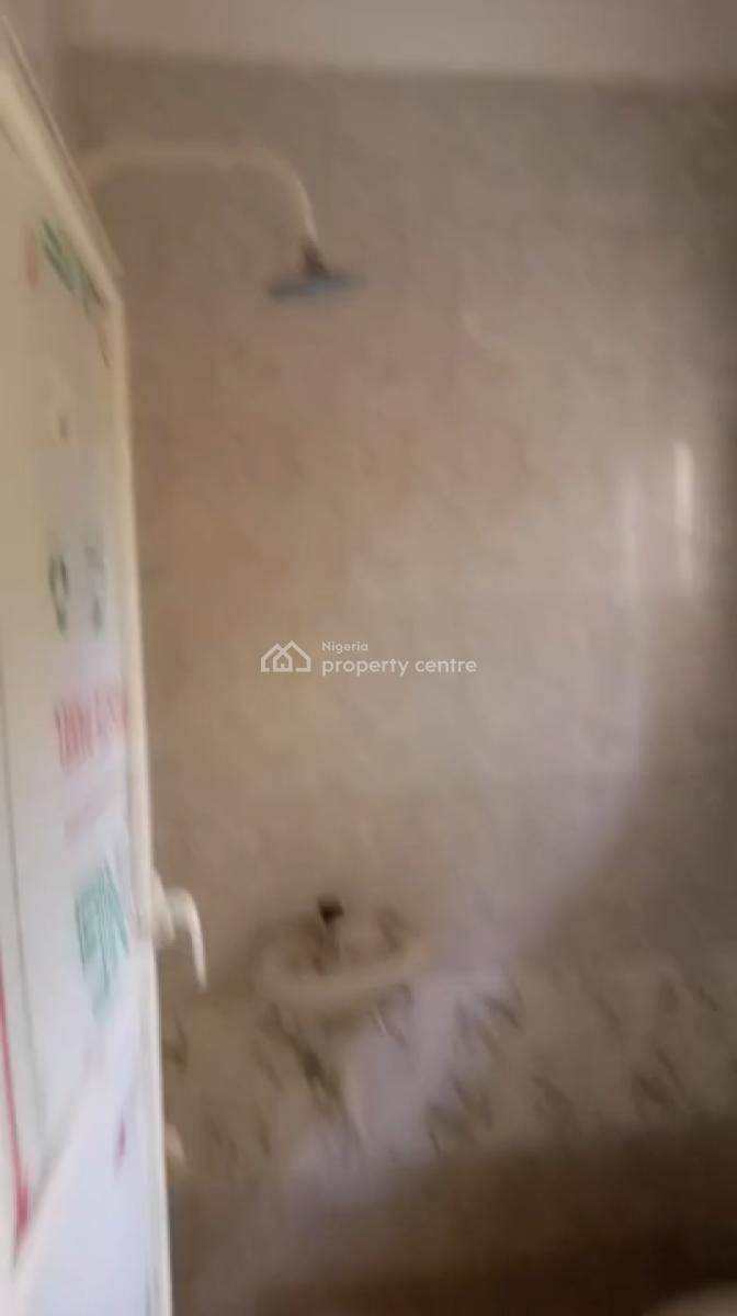 3 Bedroom Flat All Room E Suite, Pay and Park in, Shasha Moshalashi, Shasha, Alimosho, Lagos, Flat / Apartment for Rent