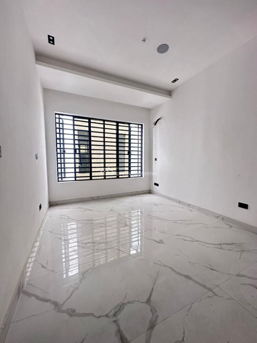 Distress 5bedroom Detached with Pool, Cinema, Swimming & Gym, Bq*, Ikota, Lekki, Lagos, Detached Duplex for Sale